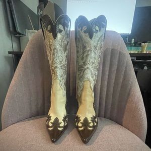 Charlie Horse Luxury Artisian boot